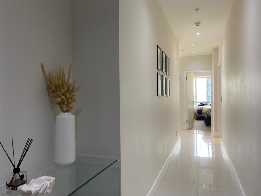 2 Bedroom Property for Sale in Cape Town City Centre Western Cape